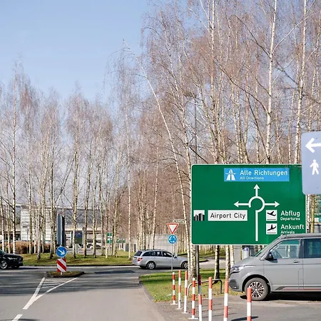 Gaestehaus Am Flughafen *