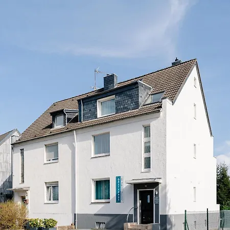 Gaestehaus Am Flughafen دوسلدورف