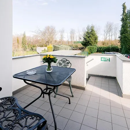 Gaestehaus Am Flughafen دوسلدورف