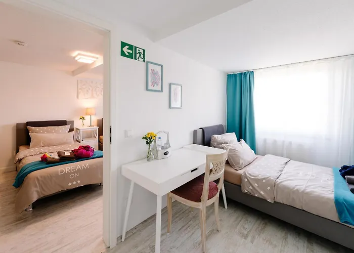 Herberg Gaestehaus Am Flughafen Düsseldorf